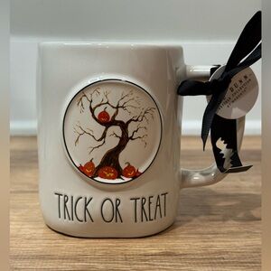 NEW RAE DUNN TRICK OR TREAT Mug